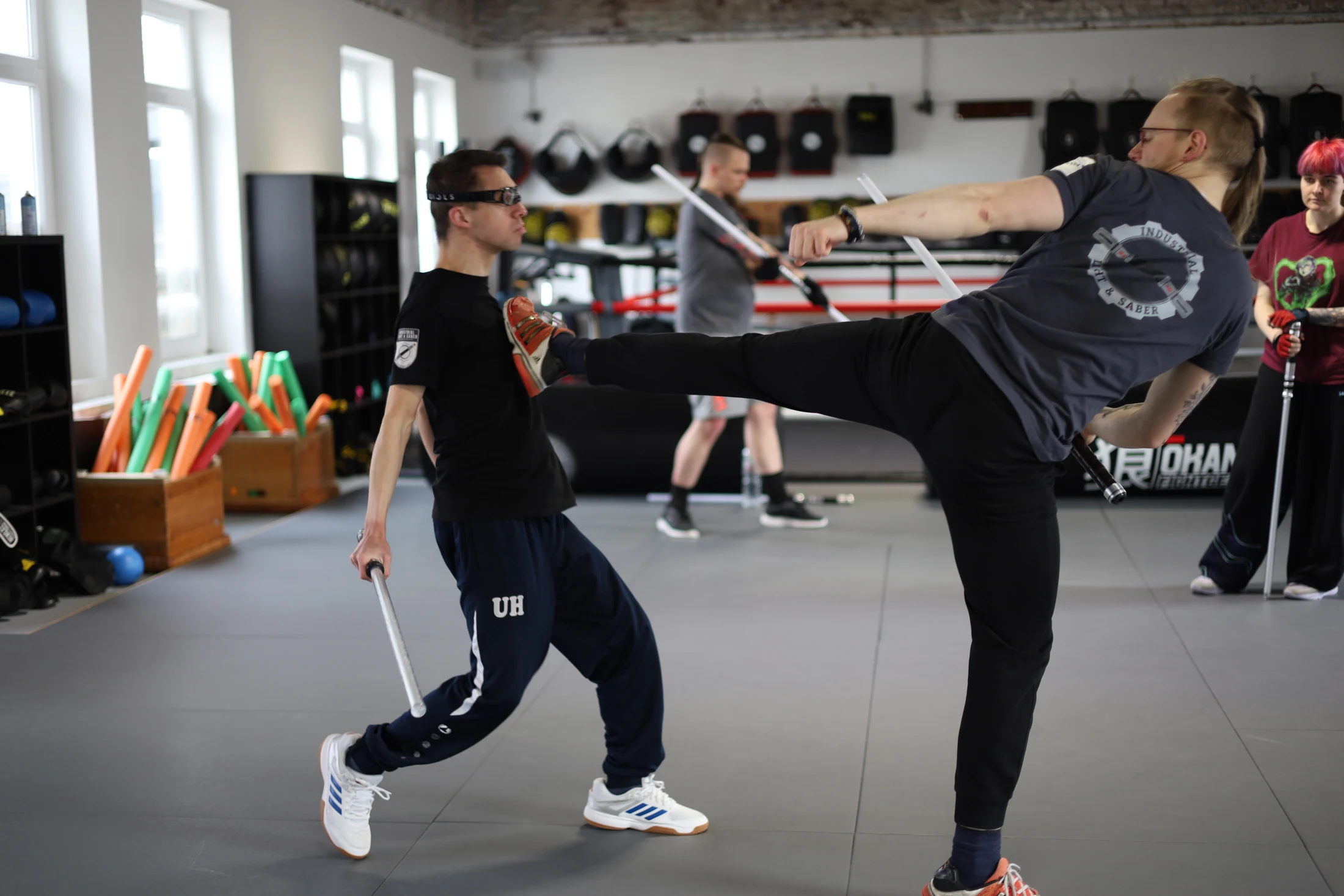 Trainingspartner beim Einüben einer Choreografie
